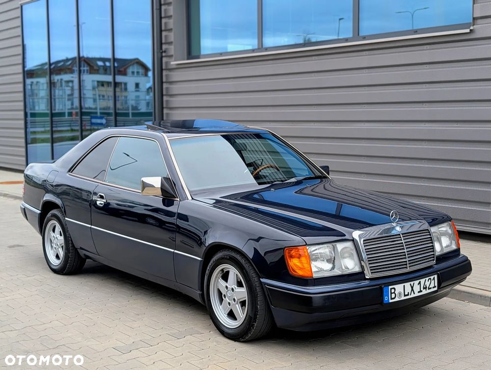 Mercedes-Benz W124 (1984-1993) - 11