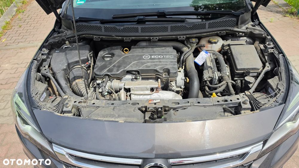 Opel Astra 1.4 Turbo Innovation - 40