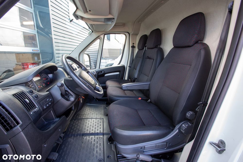 Peugeot Boxer L2H2 *ŚREDNI* 2.2 BlueHDI - 9