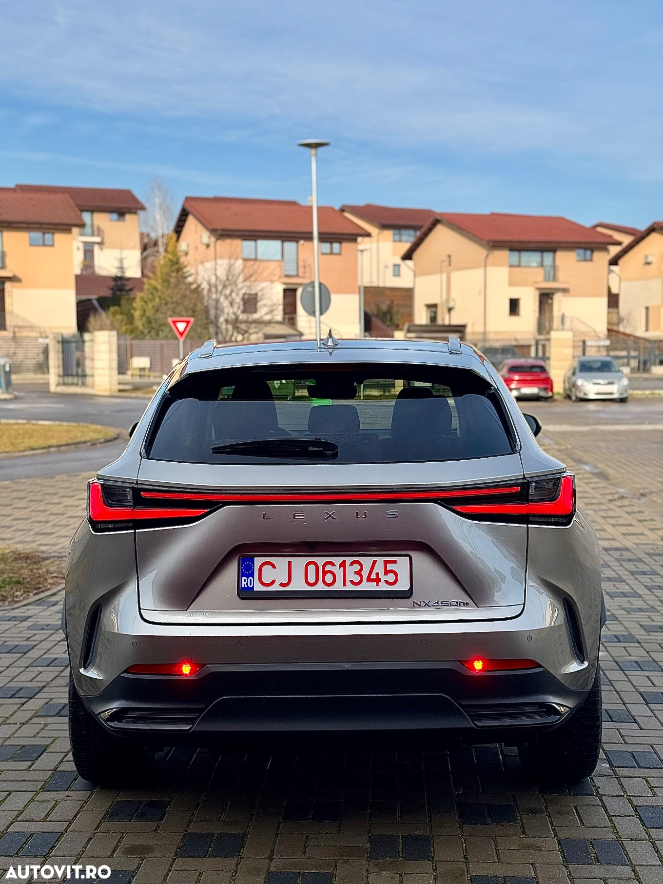 Lexus Seria NX 450h+ AWD CVT PHEV Executive - 10