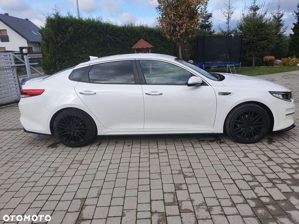 Kia Optima 1.7 CRDI L DCT - 10