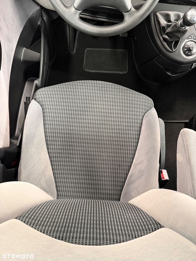 Citroën C8 2.0 HDi Tendance - 23