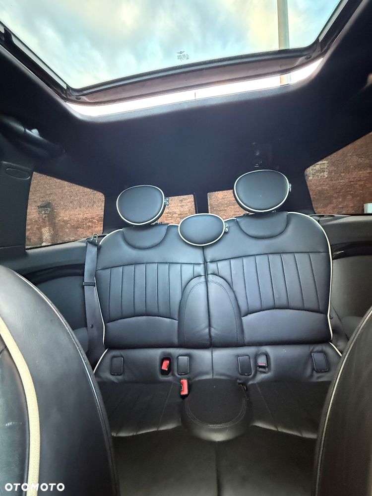 MINI Clubman - 14