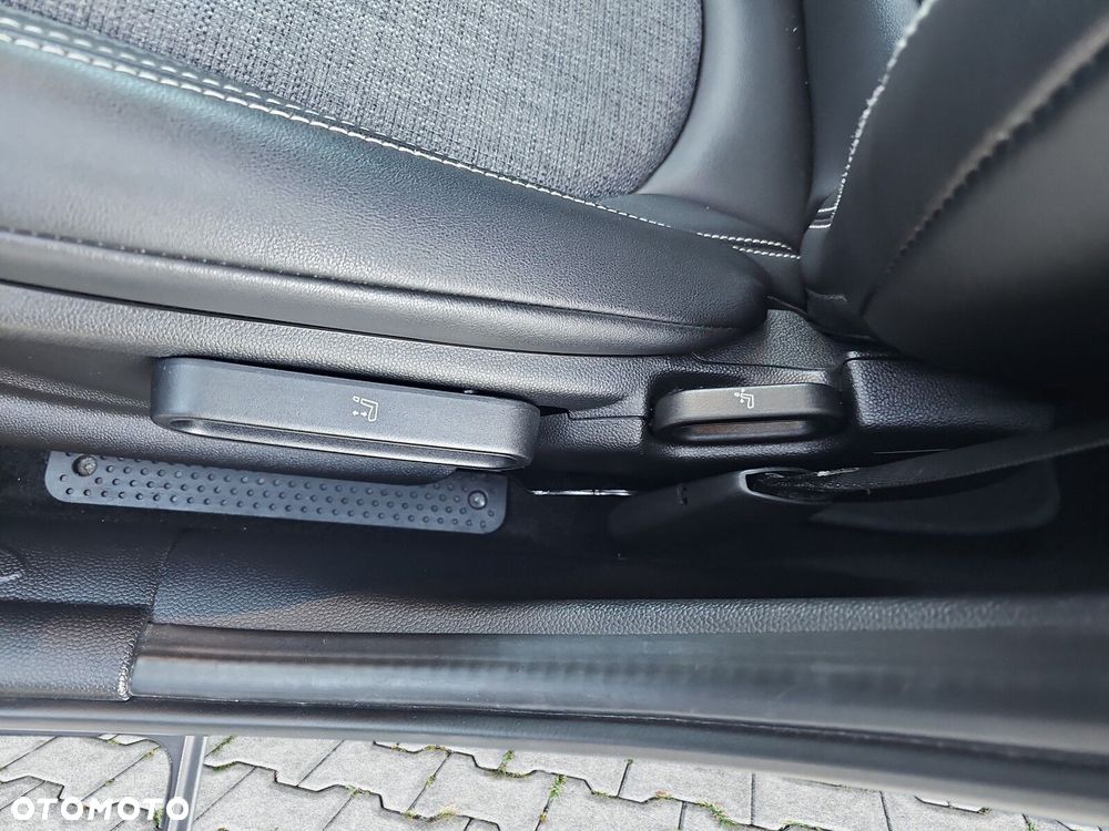 MINI Cooper Classic Trim - 34