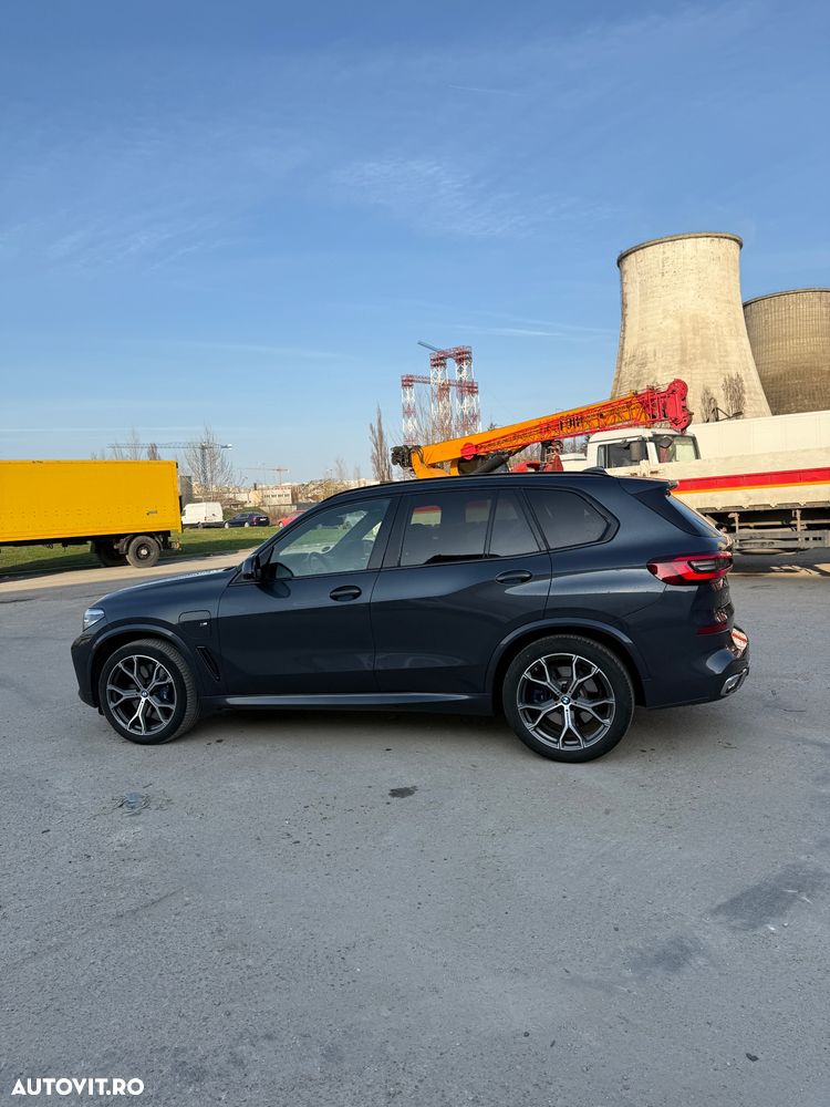 BMW X5 xDrive45e - 30