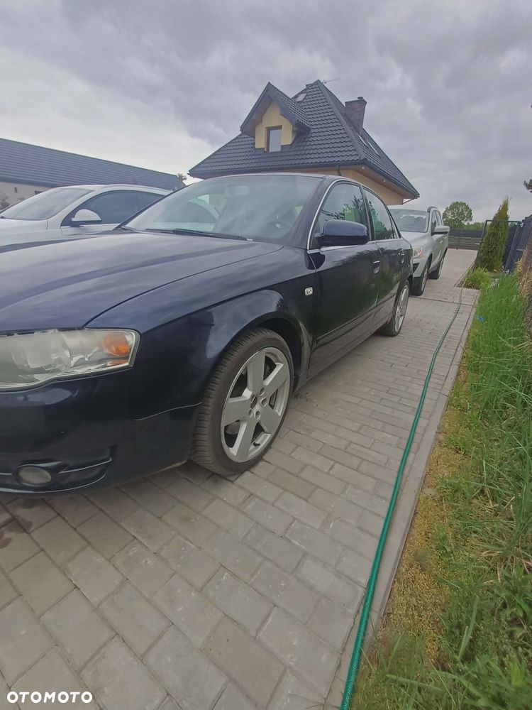 Audi A4 Limousine 2.0 T FSI - 5