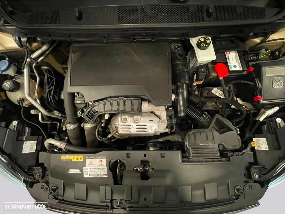Peugeot 308 SW 1.2 PureTech Allure - 17