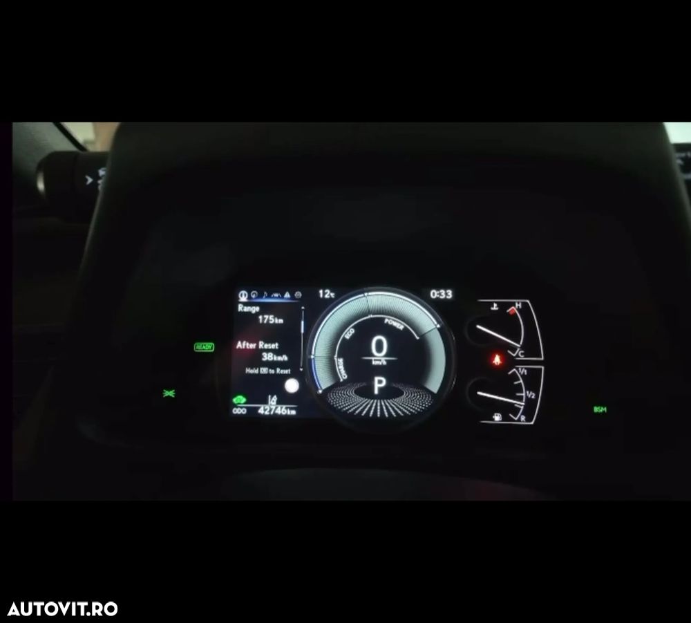 Lexus UX 250h 2.0L HEV 20H- (178 HP) 4X4 CVT Luxury - 19