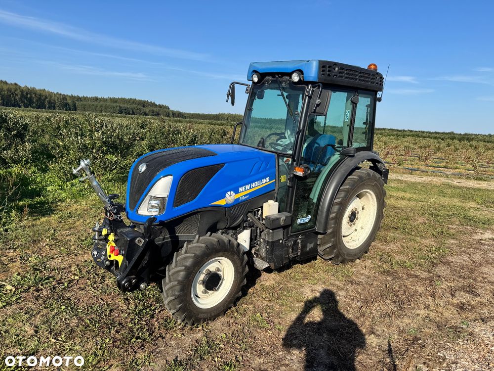 New Holland T4.90V - 1