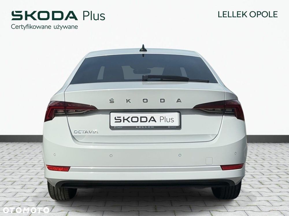 Skoda Octavia 1.5 TSI ACT Ambition - 8