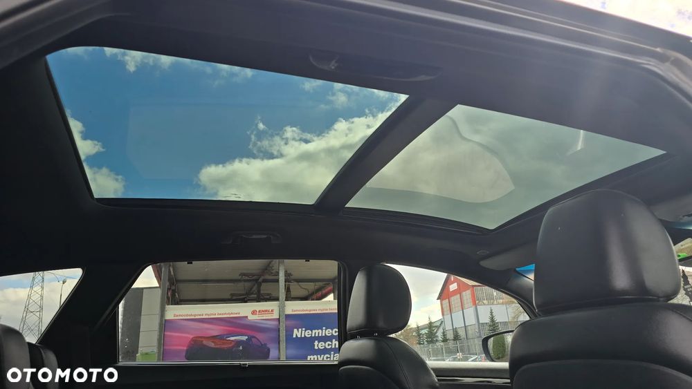 Kia Carens 1.7 CRDi XL 7DCT - 10