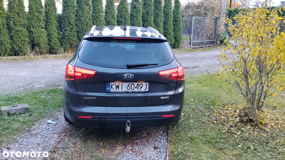 Kia Ceed 1.6 CRDi L Business Line - 6