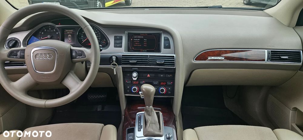 Audi A6 Limousine 3.2 FSI Quattro Tiptronic - 11