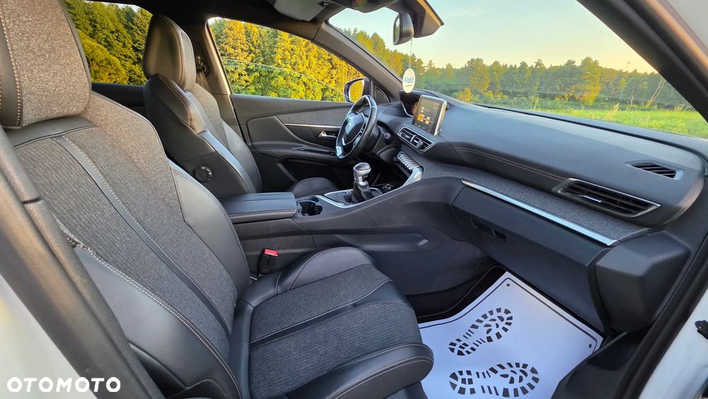 Peugeot 3008 2.0 HDi Premium - 15