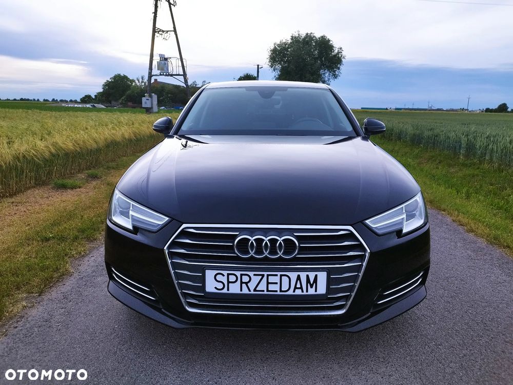 Audi A4 Limousine 2.0 TDI DPF clean diesel Ambiente - 11