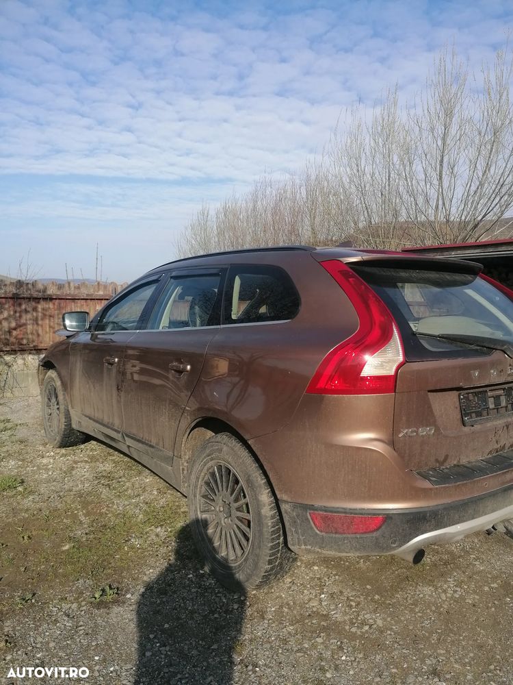 Volvo XC 60 D5 AWD Aut. Summum - 5