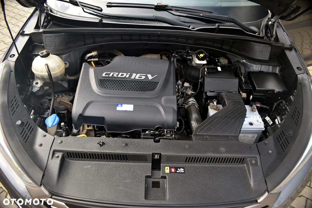 Hyundai Tucson 2.0 CRDI 4WD Automatik Premium - 37