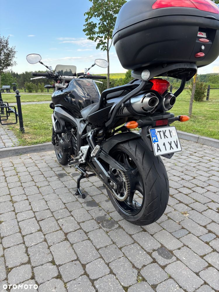 Yamaha FZ6 - 3