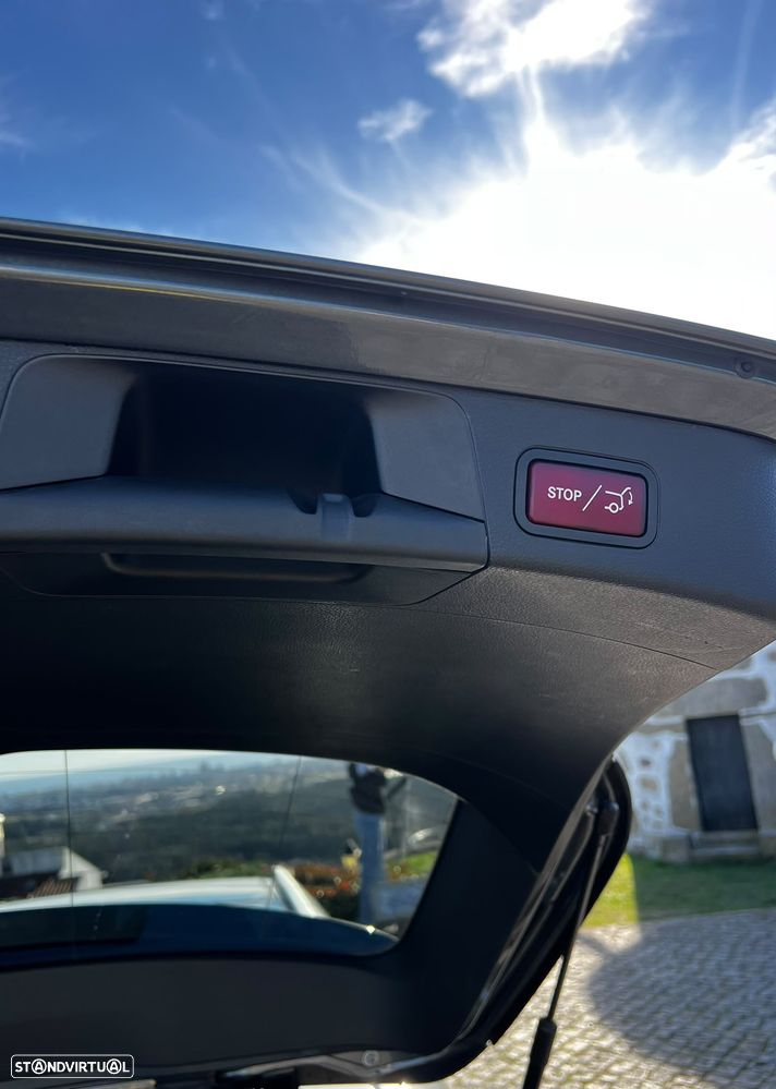 Mercedes-Benz C 220 d 9G-TRONIC AMG Line - 12