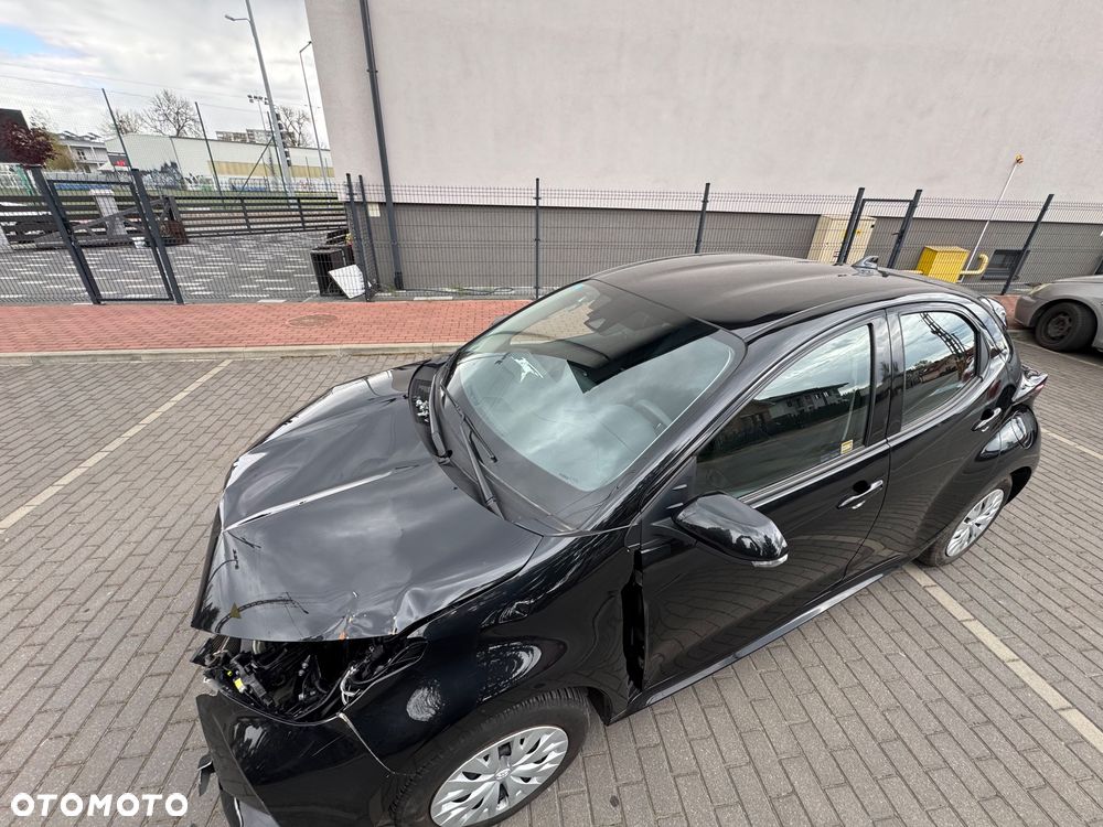 Toyota Yaris Hybrid 1.5 Style - 10