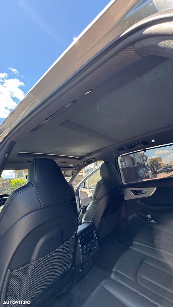 Audi Q7 3.0 55 TFSIe quattro Tiptronic S Line - 23