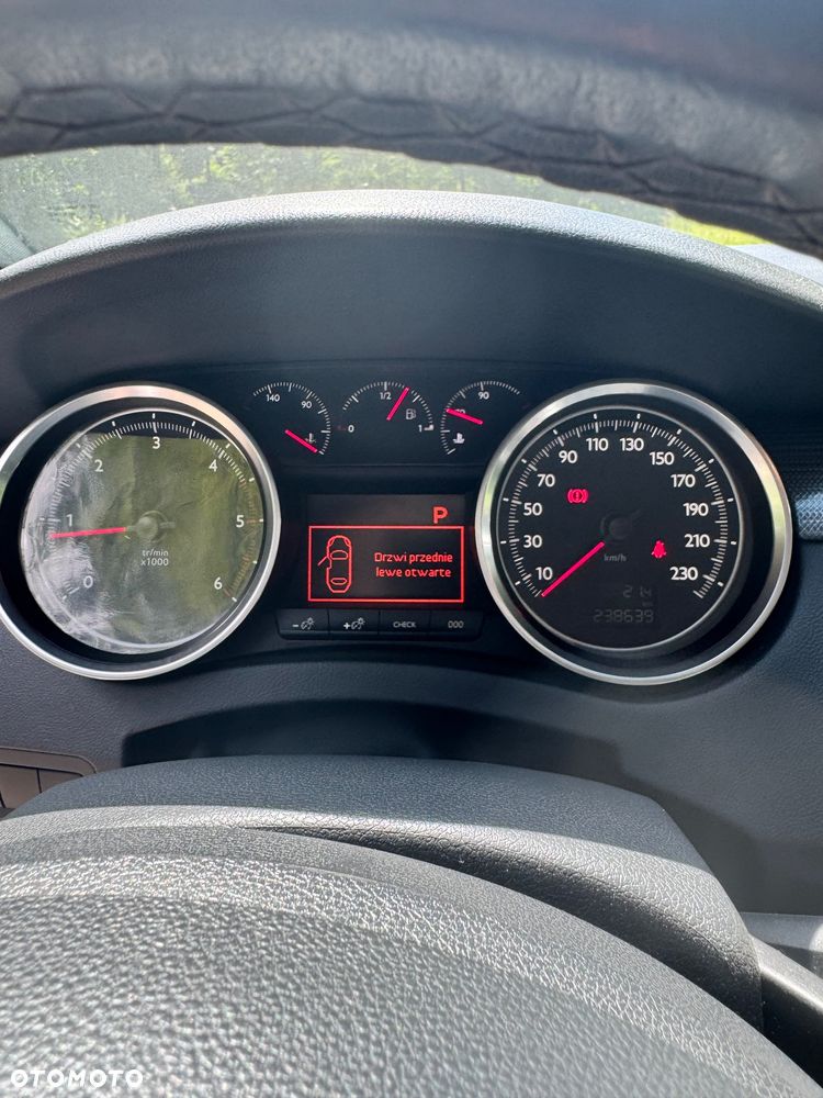 Peugeot 508 BlueHDi 120 EAT6 Stop&Start Allure - 21