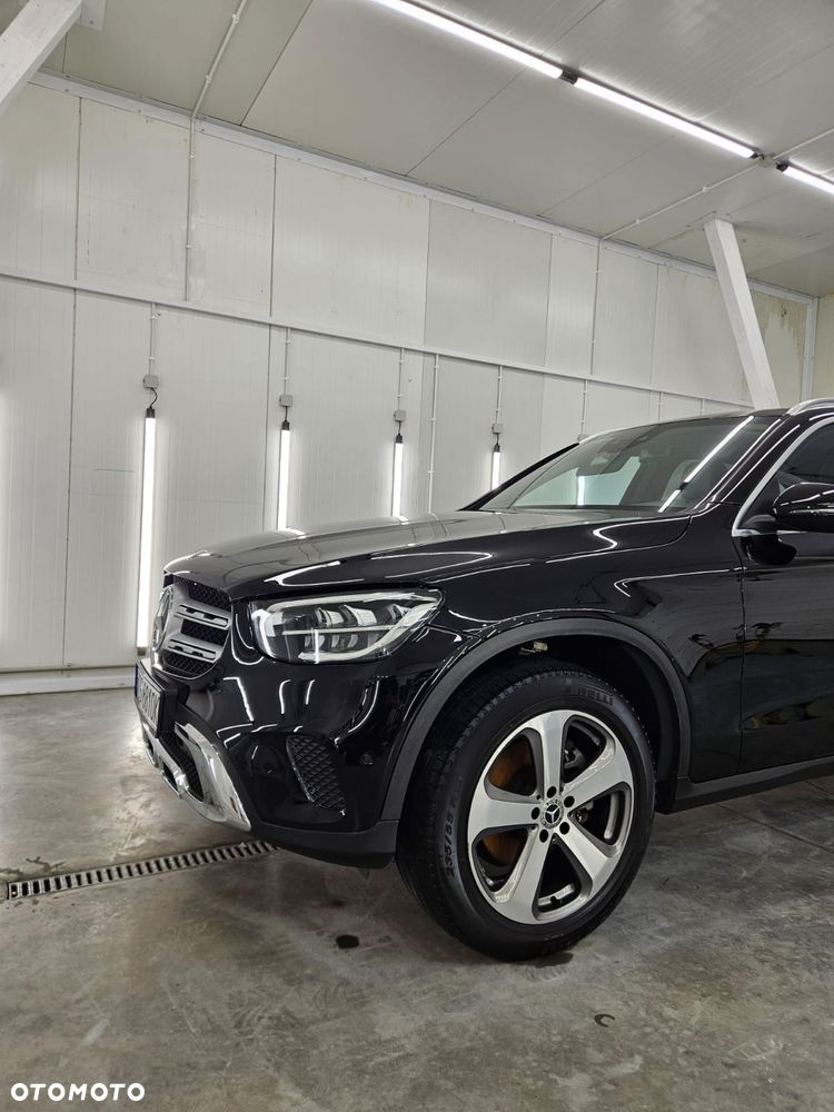 Mercedes-Benz GLC 300 4Matic 9G-TRONIC - 5