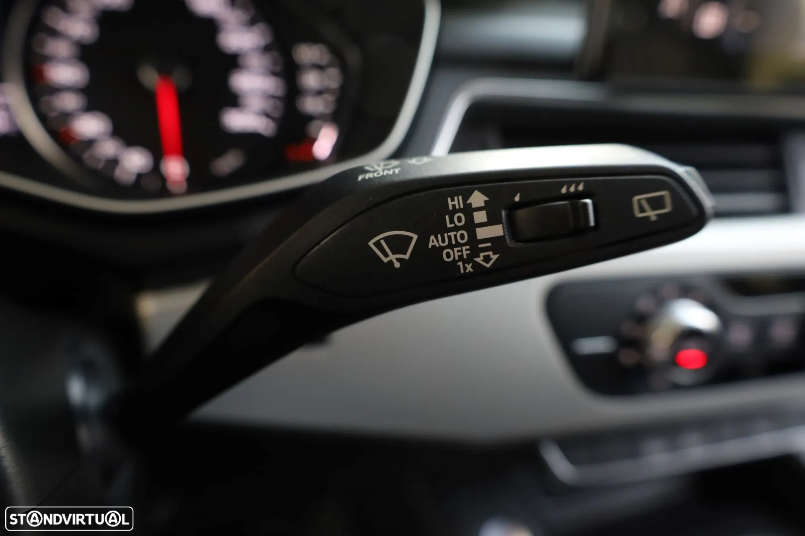 Audi A4 Avant 35 TDI Advanced S tronic - 47