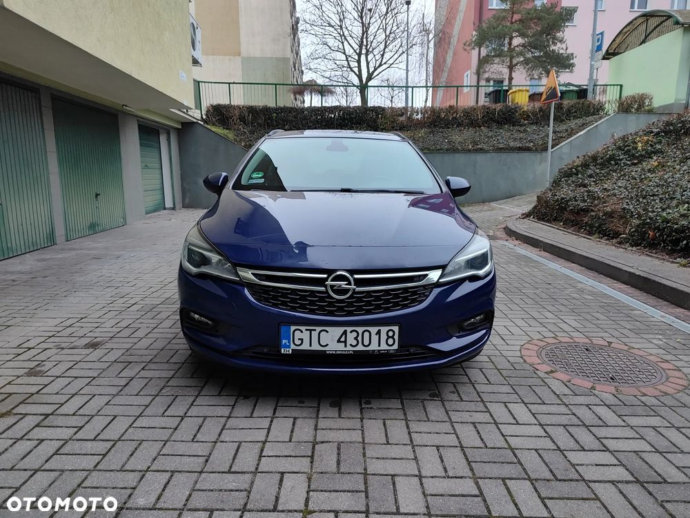 Opel Astra 1.6 CDTI Enjoy - 2