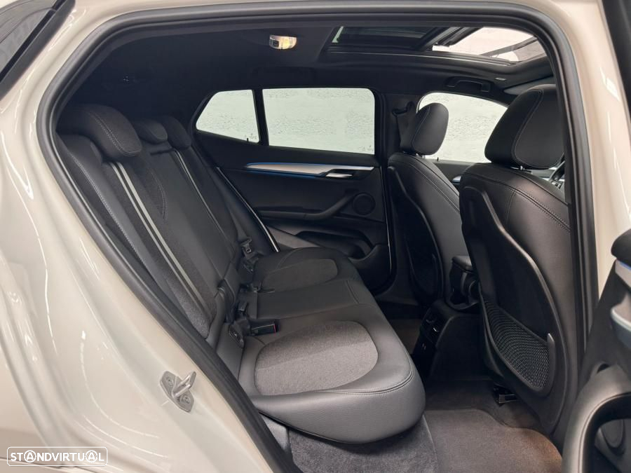 BMW X2 25 e xDrive Pack M - 46