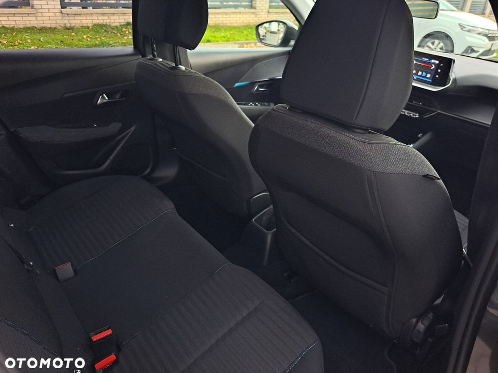 Peugeot 208 - 7