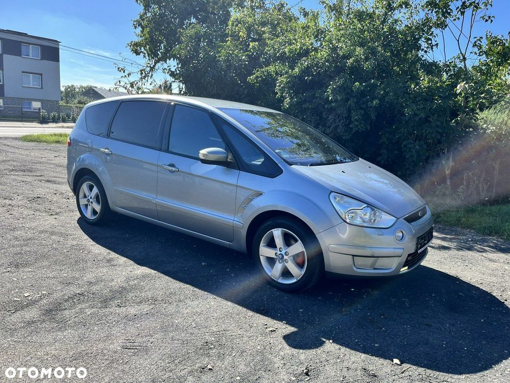 Ford S-Max - 1