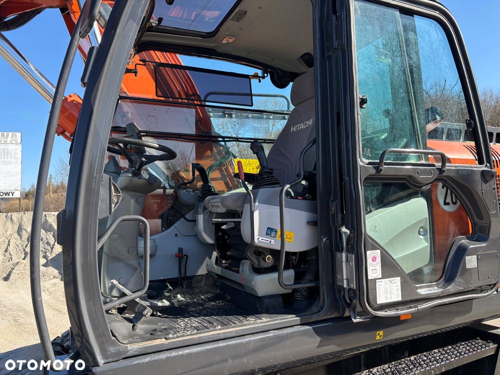 Hitachi ZX 170 W - 8