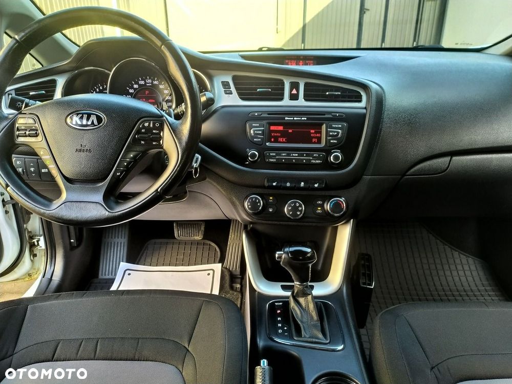 Kia Ceed - 19