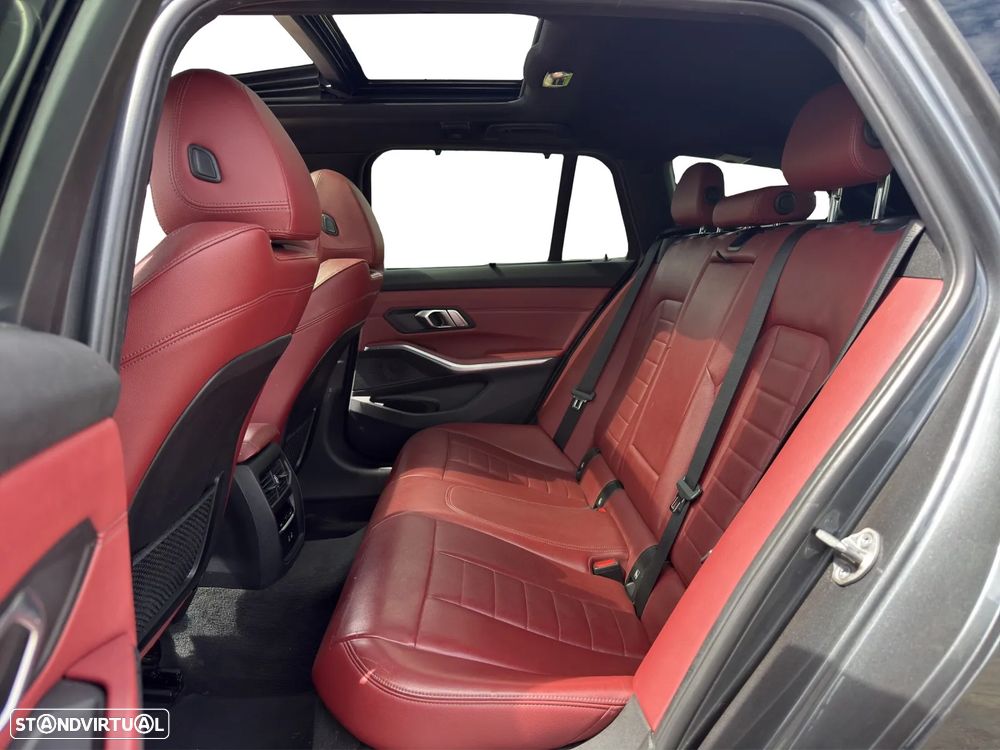BMW 330 e Aut. M Sport - 13