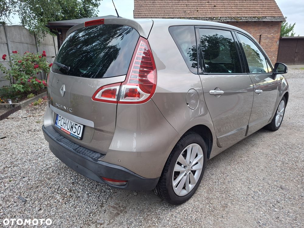 Renault Scenic 2.0 16V Emotion - 4