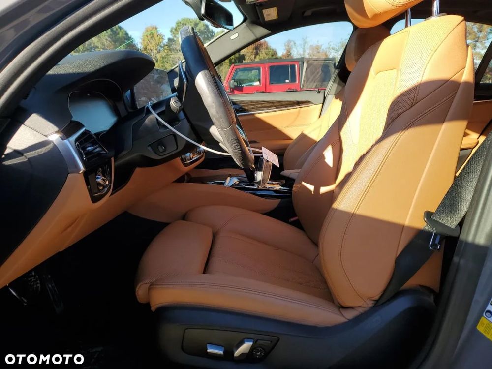 BMW Seria 5 530i M Sport sport - 7