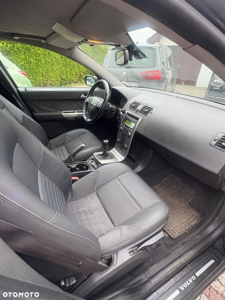 Volvo V50 1.6D Momentum - 16