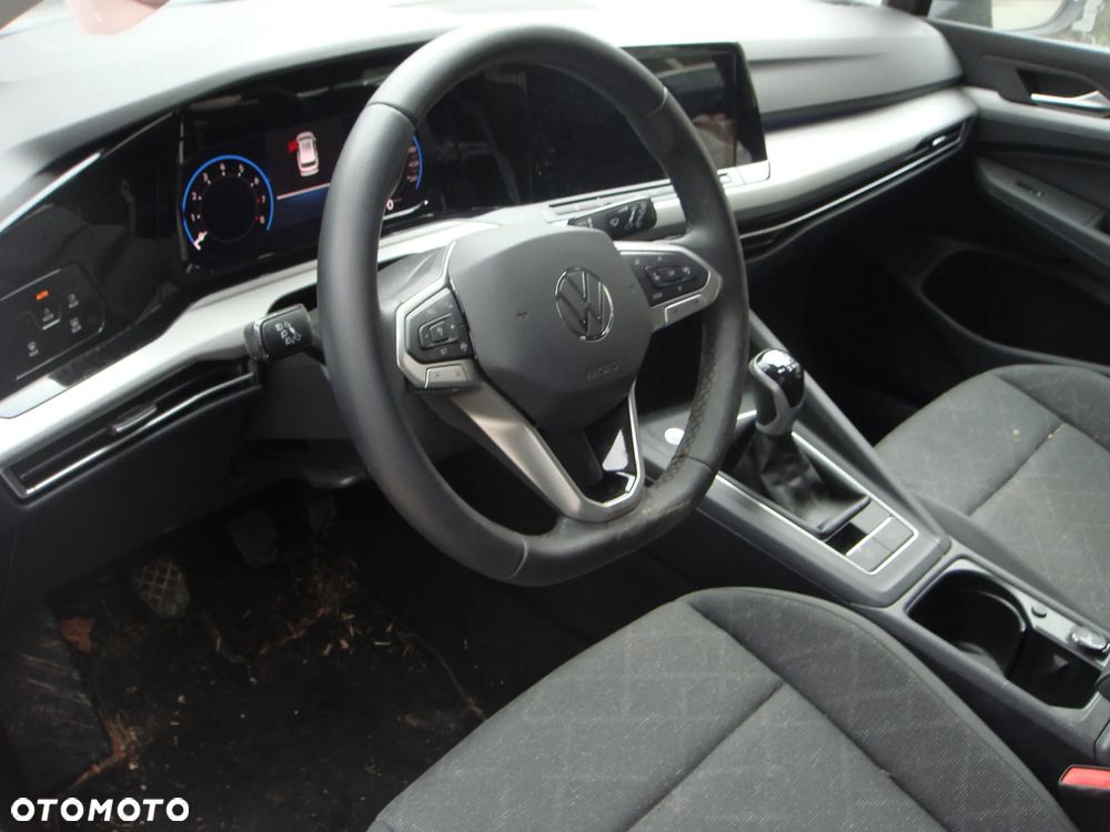Volkswagen Golf - 13