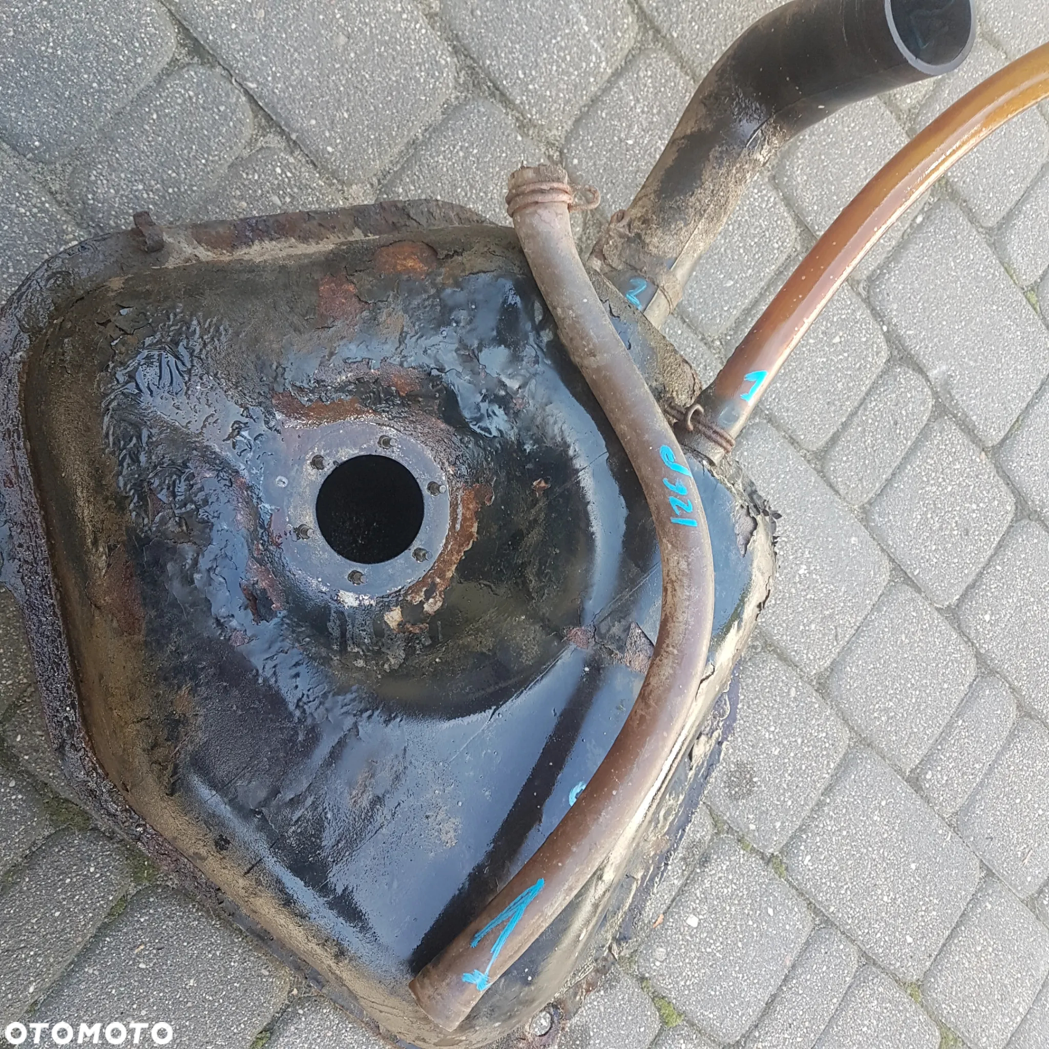 zbiornik bak pływak wskażnik wlew paliwa fiat 126 p 126p el oryginał - 18