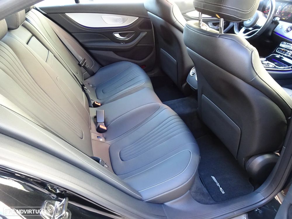 Mercedes-Benz CLS 300 d AMG Line - 28