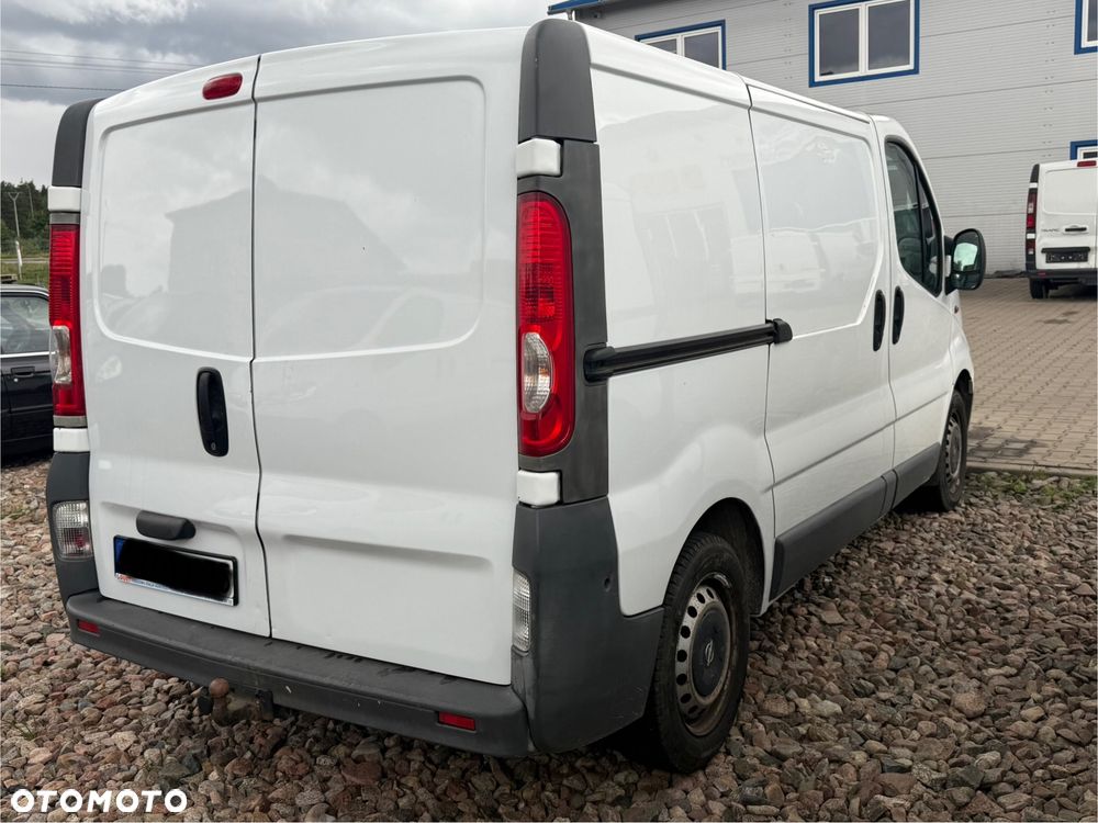 Opel Vivaro 2.0cdti zarejestrowany - 4