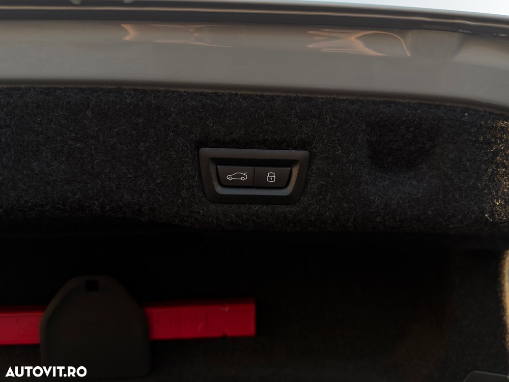 BMW Seria 5 520d AT MHEV - 27