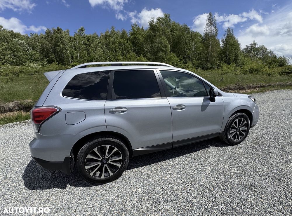 Subaru Forester 2.0XT CVT Sport - 2