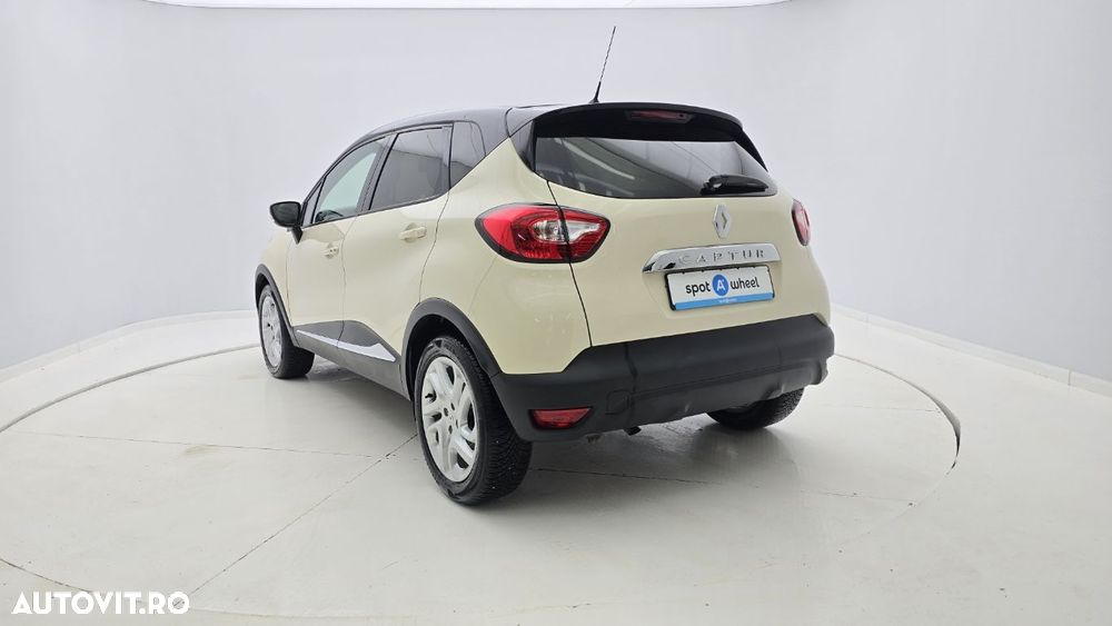 Renault Captur - 9