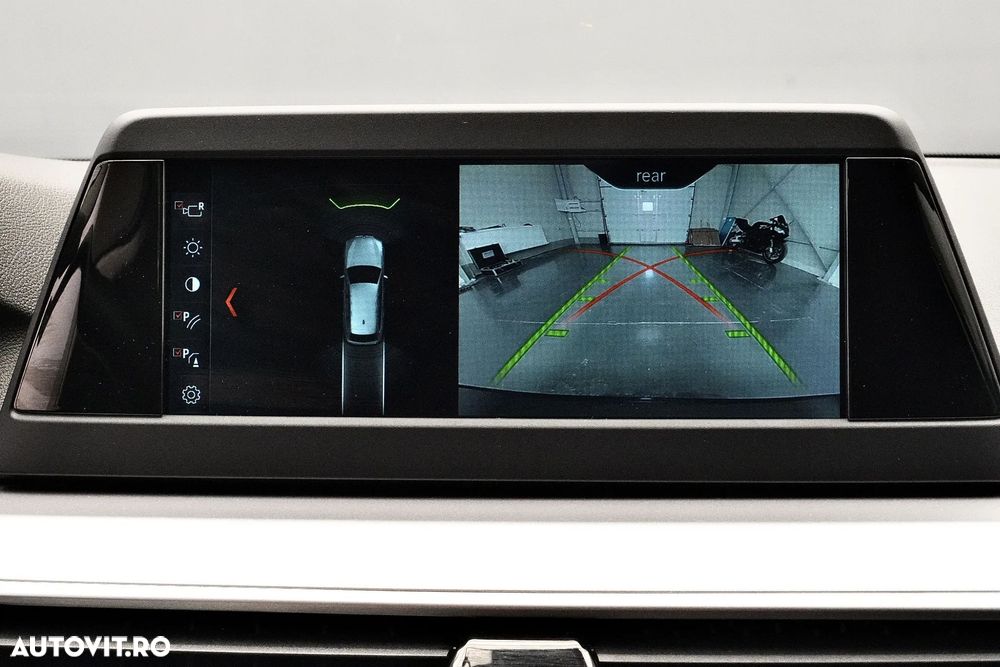 BMW Seria 5 520d - 23