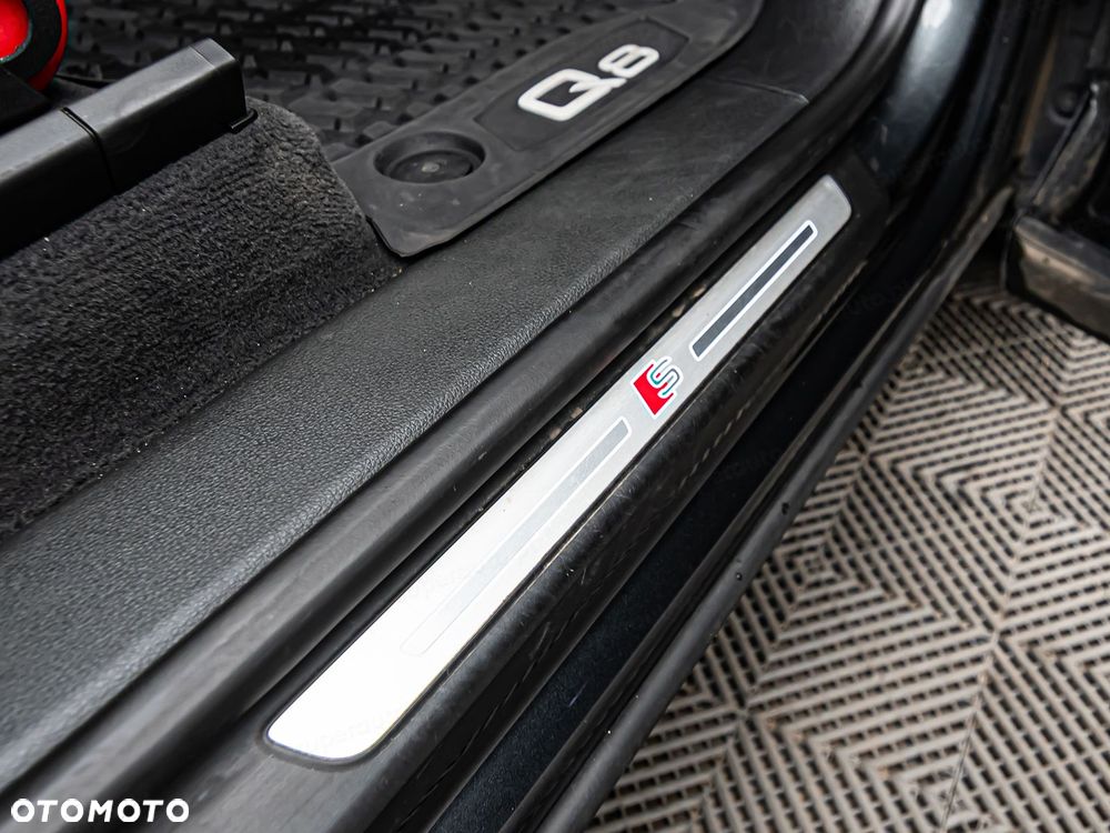 Audi Q8 50 TDI mHEV Quattro Tiptronic - 29
