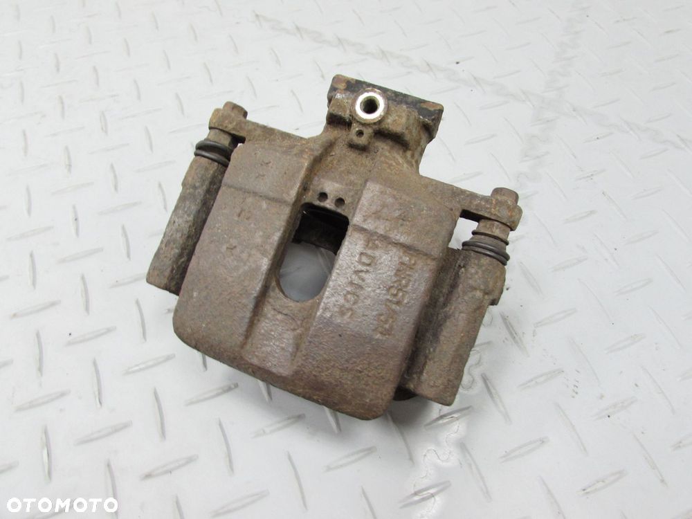 MITSUBISHI CANTER FUSO 7C 9C 13-22 3.0 E6 ZACISK HAMULCOWY TYL PRAWY 17R - 3