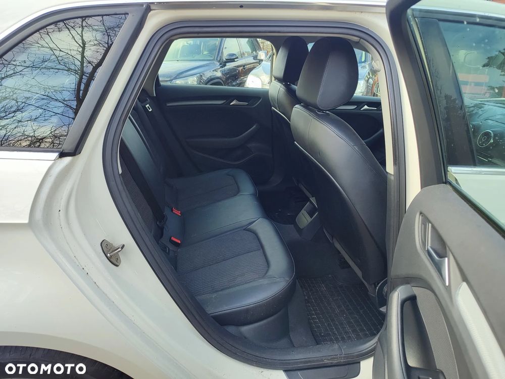 Audi A3 Sportback 2.0 TDI S tronic Ambition - 13