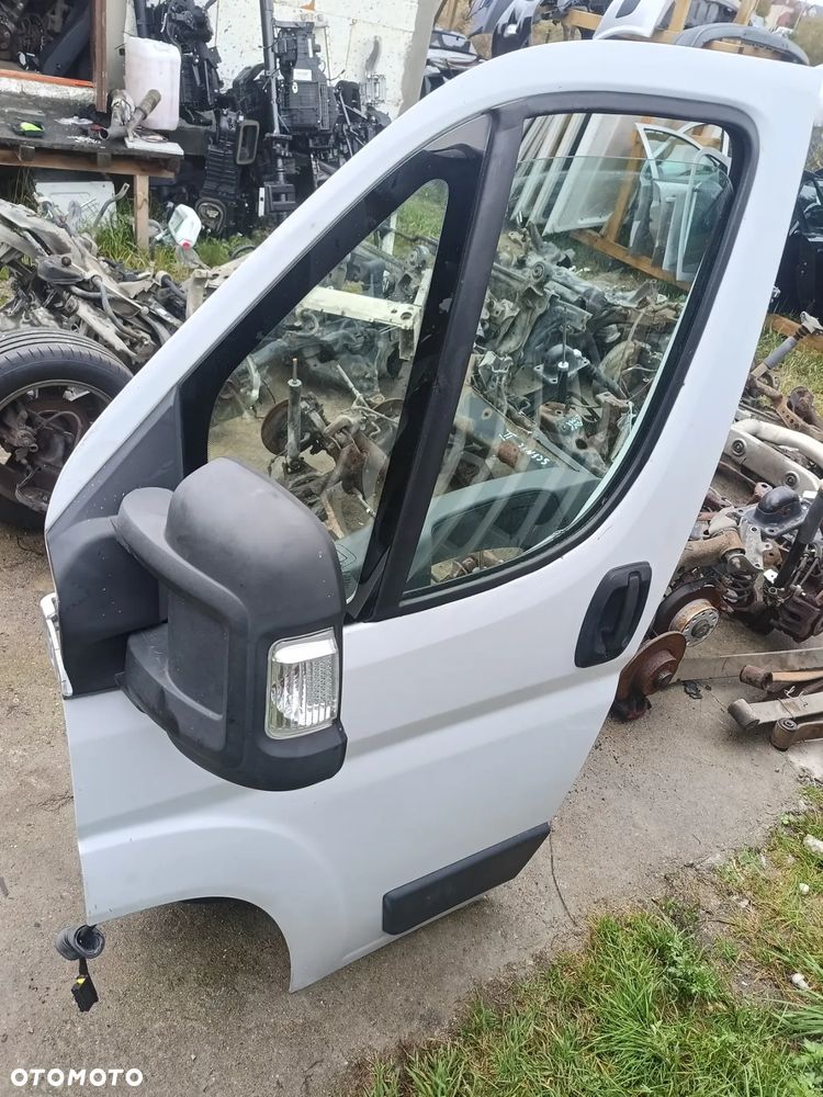 FIAT DUCATO III LIFT BOXER II JUMPER II DRZWI PRZEDNIE LEWE BIAŁE KOMPLETNE - 1